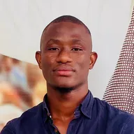 Touré WAOGNEINLIN Axel, développeur Full Stack à Abidjan